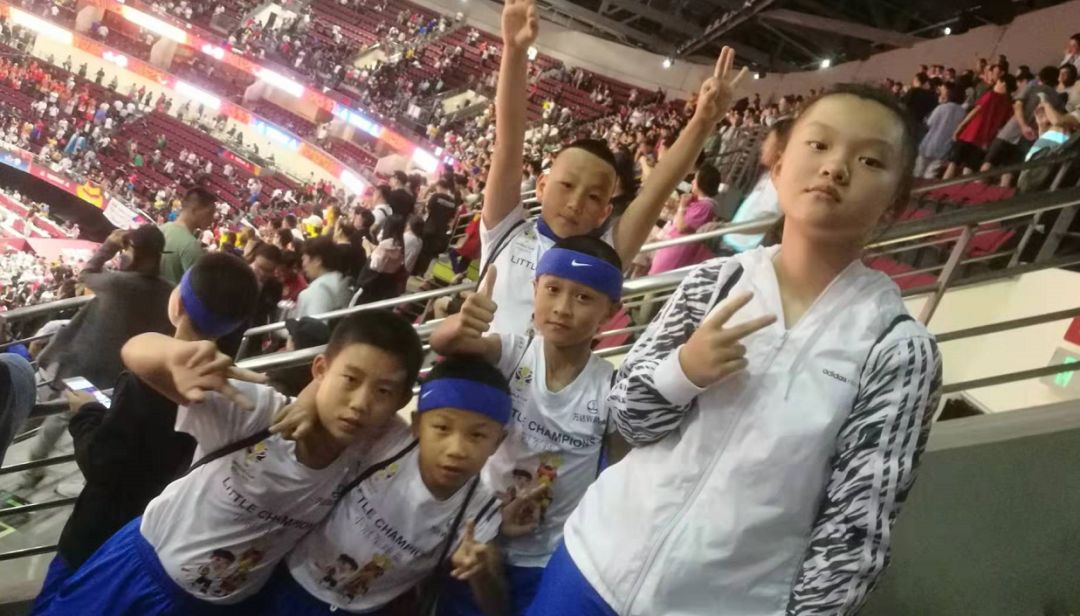 篮球模拟训练中的体能训练解决方案_2